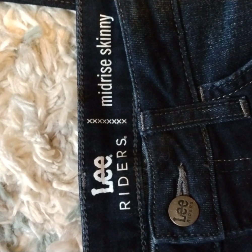 Lee Riders Jeans - Picture 3 of 3